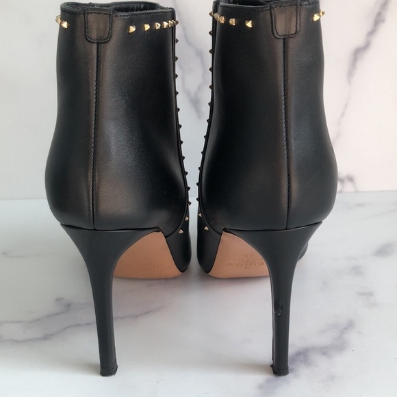 Valentino Garavani Rockstud Leather Heeled Ankle Booties Blk EU 39/ US Size 9 - Picture 7 of 16